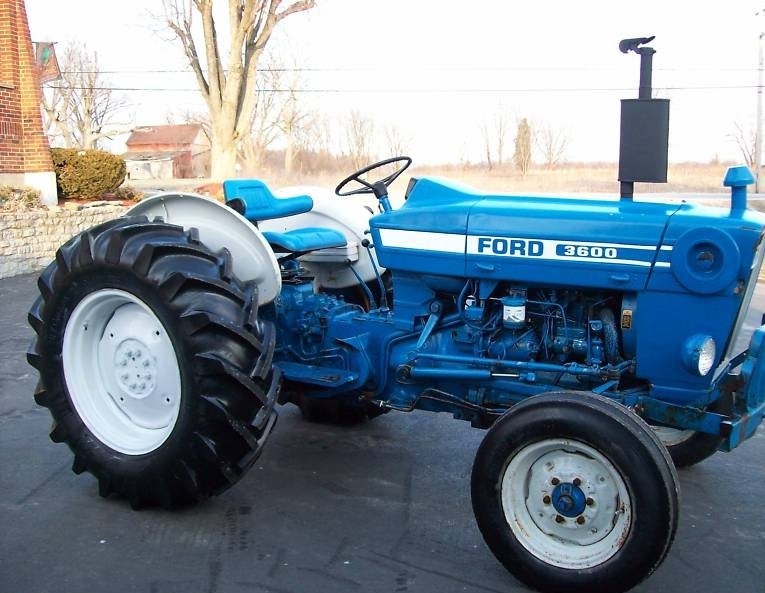 3600 Diesel ford tractor #6