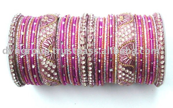 Indian Wedding Bangles Indian Traditional Wedding Jewelry 