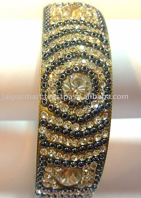Indian bridal wedding jewelry bangles