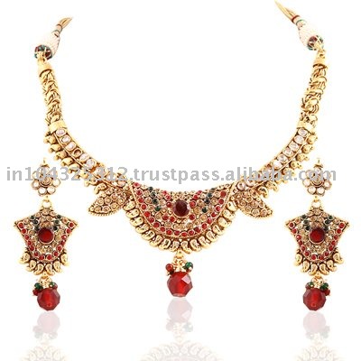  Indian Jewelry on Bridal Jewelry Indian Indian Bridal Jewelry Gold Indian Wedding