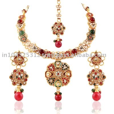  Indian Jewelry on Bridal Jewelry Indian Indian Bridal Jewelry Gold Indian Wedding