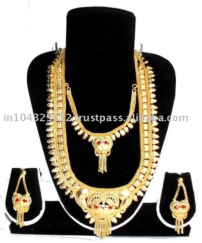 Fashion Designer Salary  Year on Fashion  Imitation  Gold Plated  Designer Jewelry Necklace Gold Look