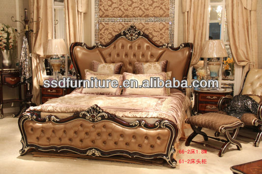 Antique Style Bedroom Sets