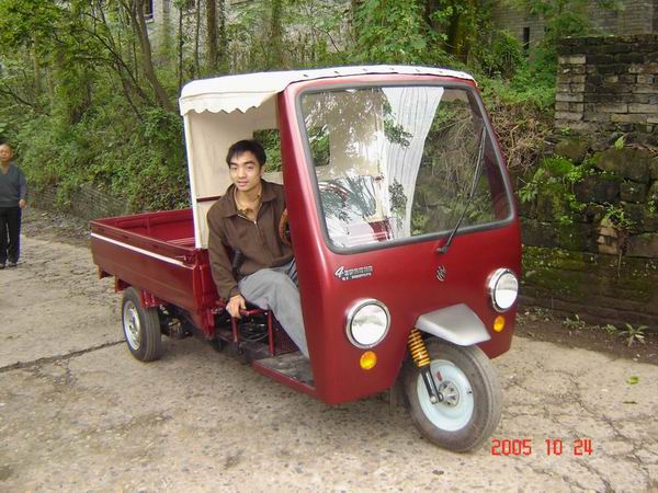 Opposed Cylinder Engine. 39k: 2 cylinder engine