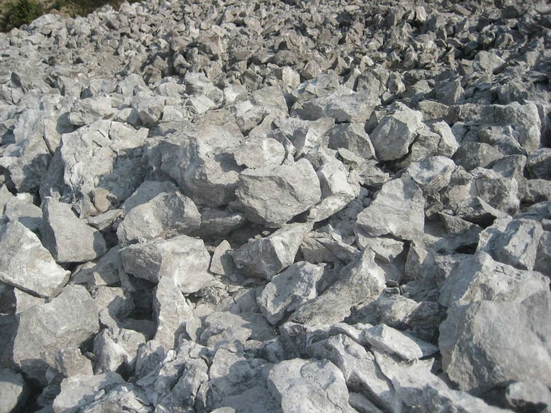 stone crushing machine suppliers