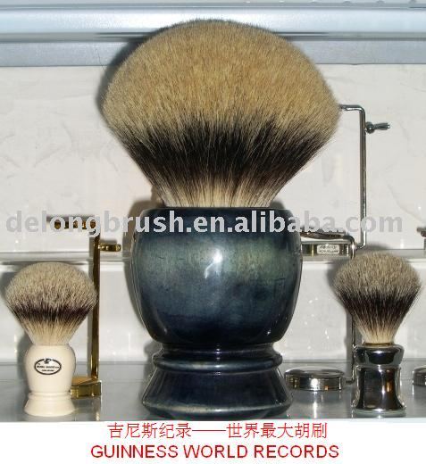 the_largest_shaving_brush.jpg