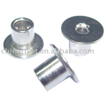 Clutch facing rivet