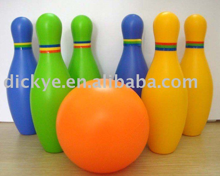 Plastic+bowling+balls