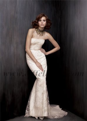 AW9252 strapless and lace wedding dress