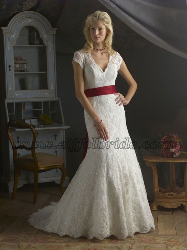 QA08086 little short lace strap and have a belt wedding dress