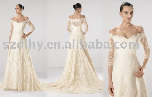sell ivory high quality lace bridal wedding gown with long tailing TY2263