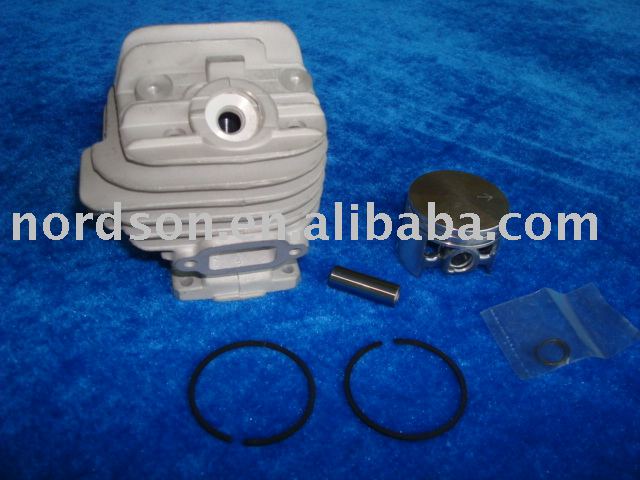 Husqvarna 235 Chainsaw. husqvarna chainsaw. Husqvarna 235 Chainsaw.