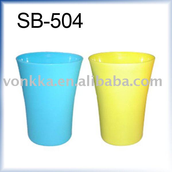 cups of water. Plastic Water Cup