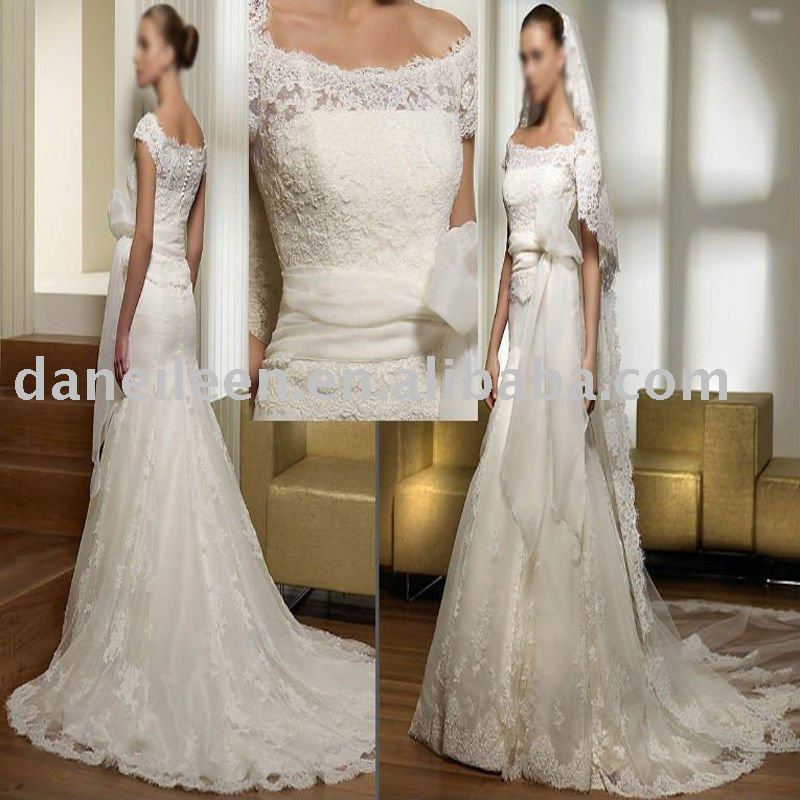 WR0512 Princess Capsleeve Lace bridal wedding dress with Sweetheart neck 