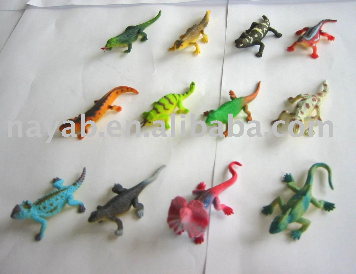 Plastic Lizard Toys 121