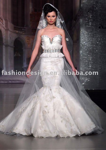 A052 2012 Mermaid skirt Slovakia Crystals arabic wedding dress