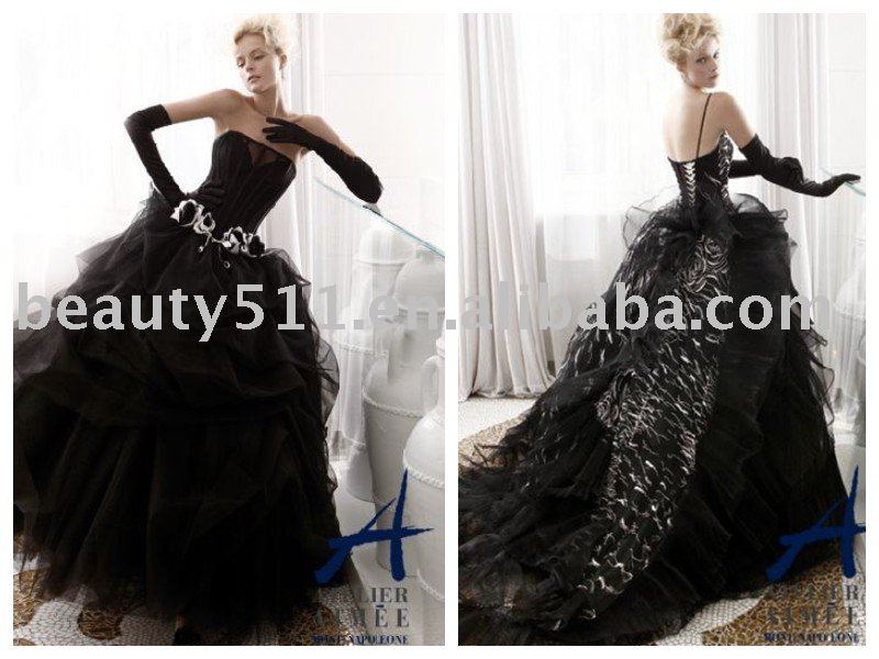 BLACK AND IVORY CHAMPAGNE WEDDING DRESS STRAPLESS IVORY AND BLACK