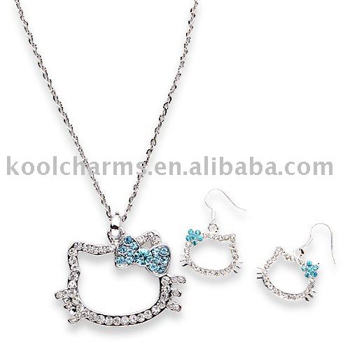 hello kitty jewelry. Hello Kitty Jewelry Set