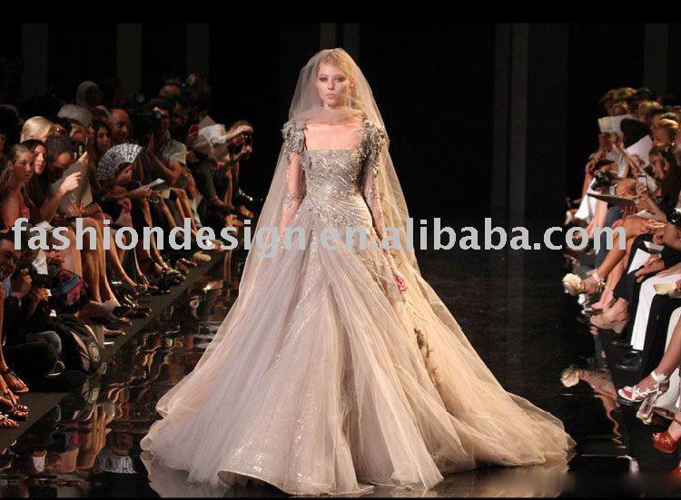 YS1870 2010 Fashion Paris Haute couture designer bridal wedding dress