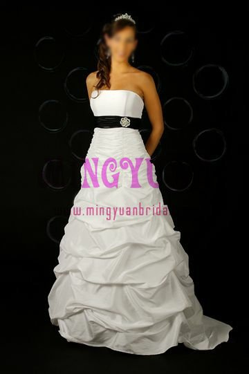 white satin with black sash wedding dress ek234