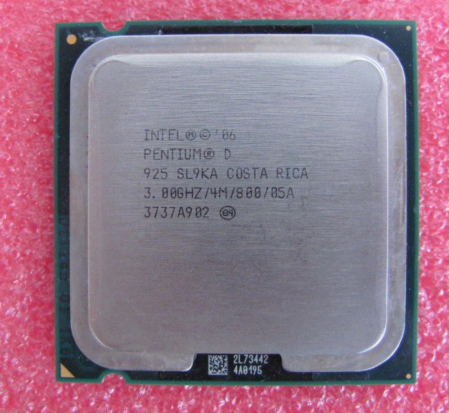 CPU_Processor_Pentium_D_925.jpg