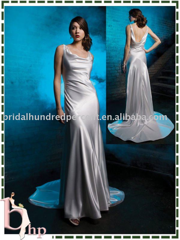 2011Wholesale fashion design strapless open back wedding dress gown 