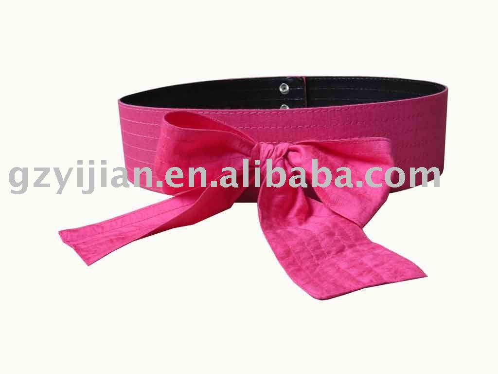 Belt With Bow
