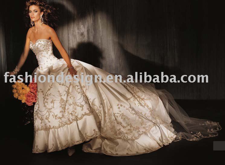 YS2293 2011 luxury detachable long train embroidered wedding dress