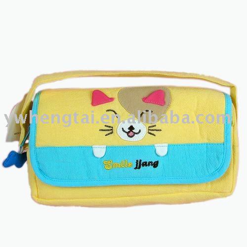 Cartoon pussy cat clamshell mobile pen bag stationery bags