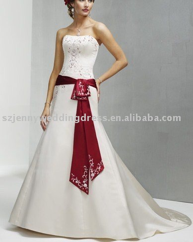 White Strapless Dress on Red And White Wedding Dress   Reference For Wedding Decoration