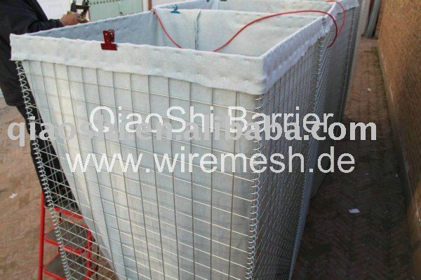 assembly Hesco Bastion with non woven geotextile