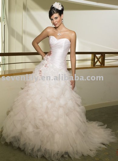2011 New Ruffle Tulle Skirt Wedding Gowns