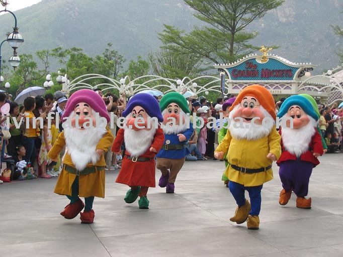 http://i01.i.aliimg.com/photo/v0/399704557/Seven_Dwarfs_movie_cartoon_character_mascot.jpg