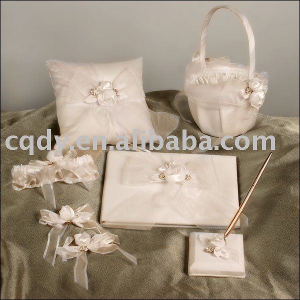 2011 wedding collection set Cream color wedding guest book Double Rings