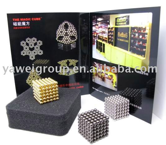 Magnetic Cube Puzzle
