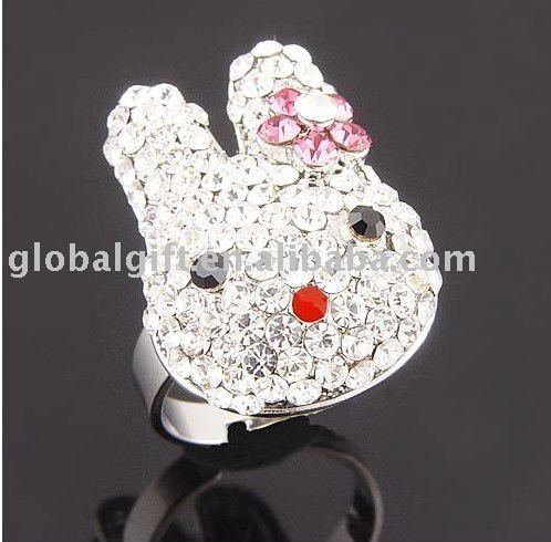 Gold Hello Kitty Ring. hot sale hello kitty diamond