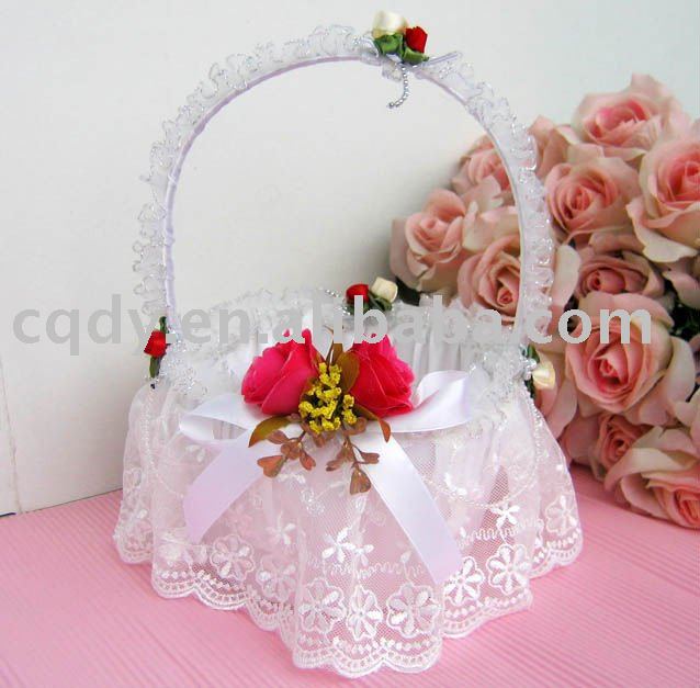 Flower girl baskets for weddings