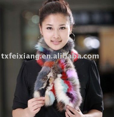 fox fur scarf. 2011 new fashion long fox fur scarf for young lady(China (Mainland)) middot; See larger image: 2011 new fashion long fox fur scarf for young lady