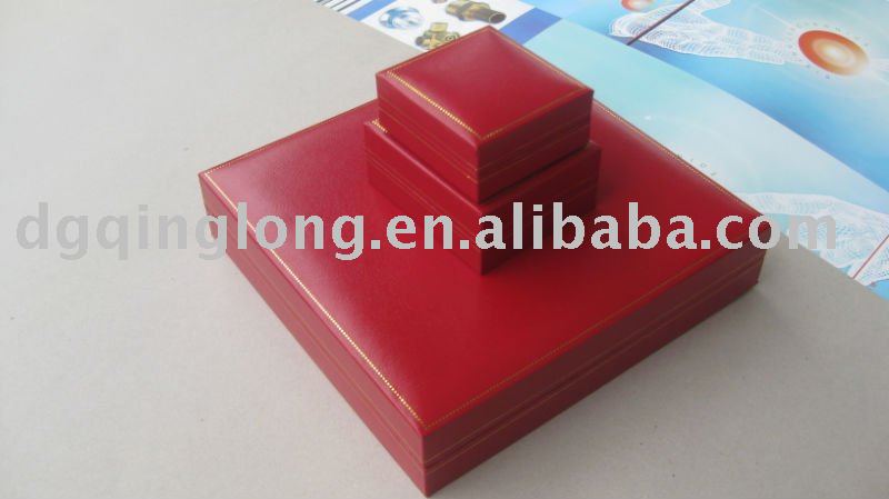 red paper silk wedding box invitation ql82