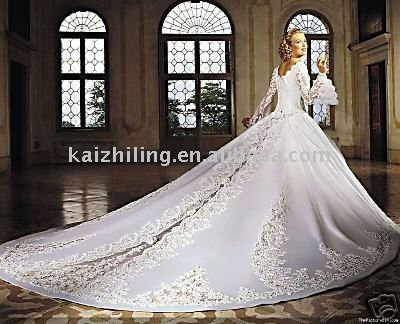 Long Sleeve Lace Wedding Gowns on Lace Applique Long Sleeve Cathedral Train Wedding Dress 2011 Custom