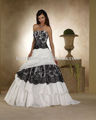 Dress Model Bride on Sweet White And Black Lace Applique New Models Bride Wedding Dress