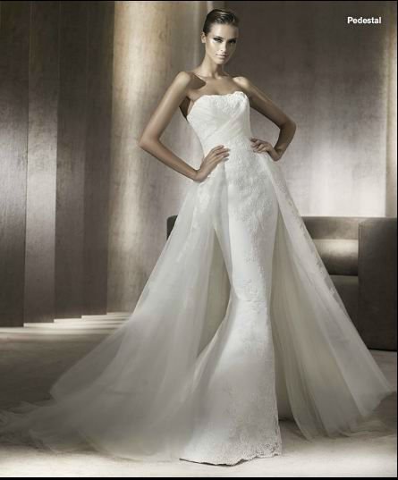 Strapless Wedding Dresses Fine Tulle and Appliques fitted Slim bodices with 