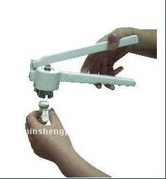Manual capping machine