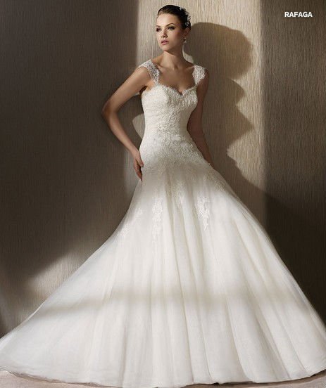 2012 New Arrival Aline Strap Sweetheart backless Franch Lace wedding dress