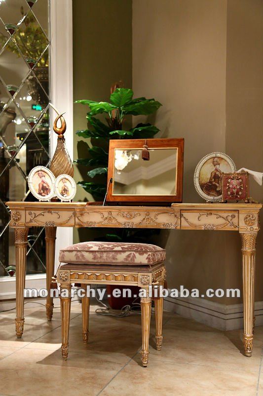 B123-32 wood carving bedroom European Home Furniture design ...