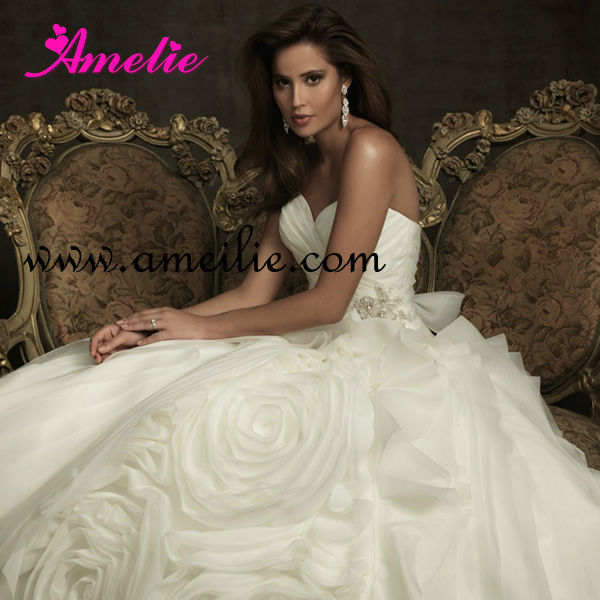 Handicraft flower decorations wedding dress 2012