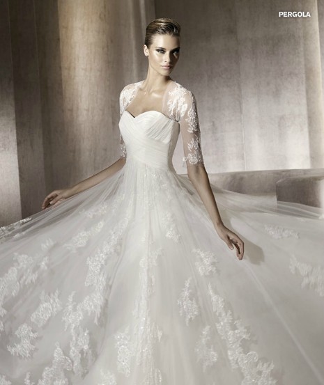 Couture vintage wedding dresses