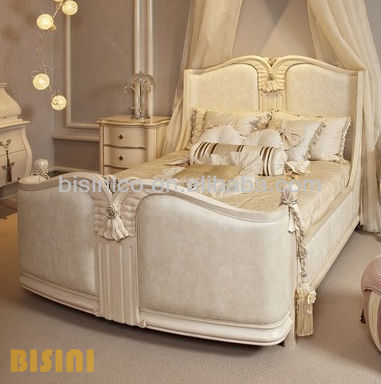 French Provincial Bedroom Furniture On French Style Bedroom Set Bisini