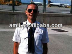 emirates pilot uniform