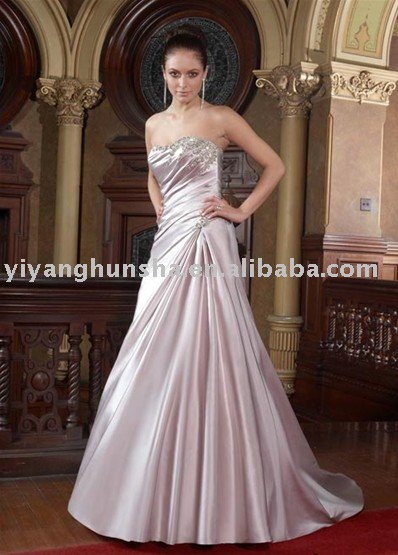 2010 Elegant design silver pink Strapless court train crystal satin bridal 